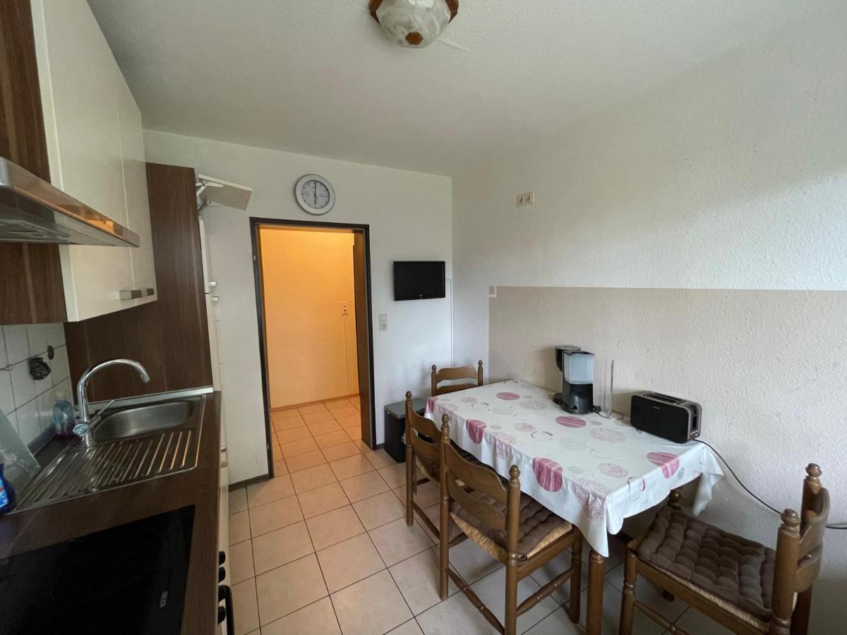 Schoene Einfache Ferienwohnung Mitten In Ольденбург Экстерьер фото